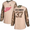 Detroit Red Wings #37 Evgeny Svechnikov Authentic Camo Veterans Day Practice NHL Jersey